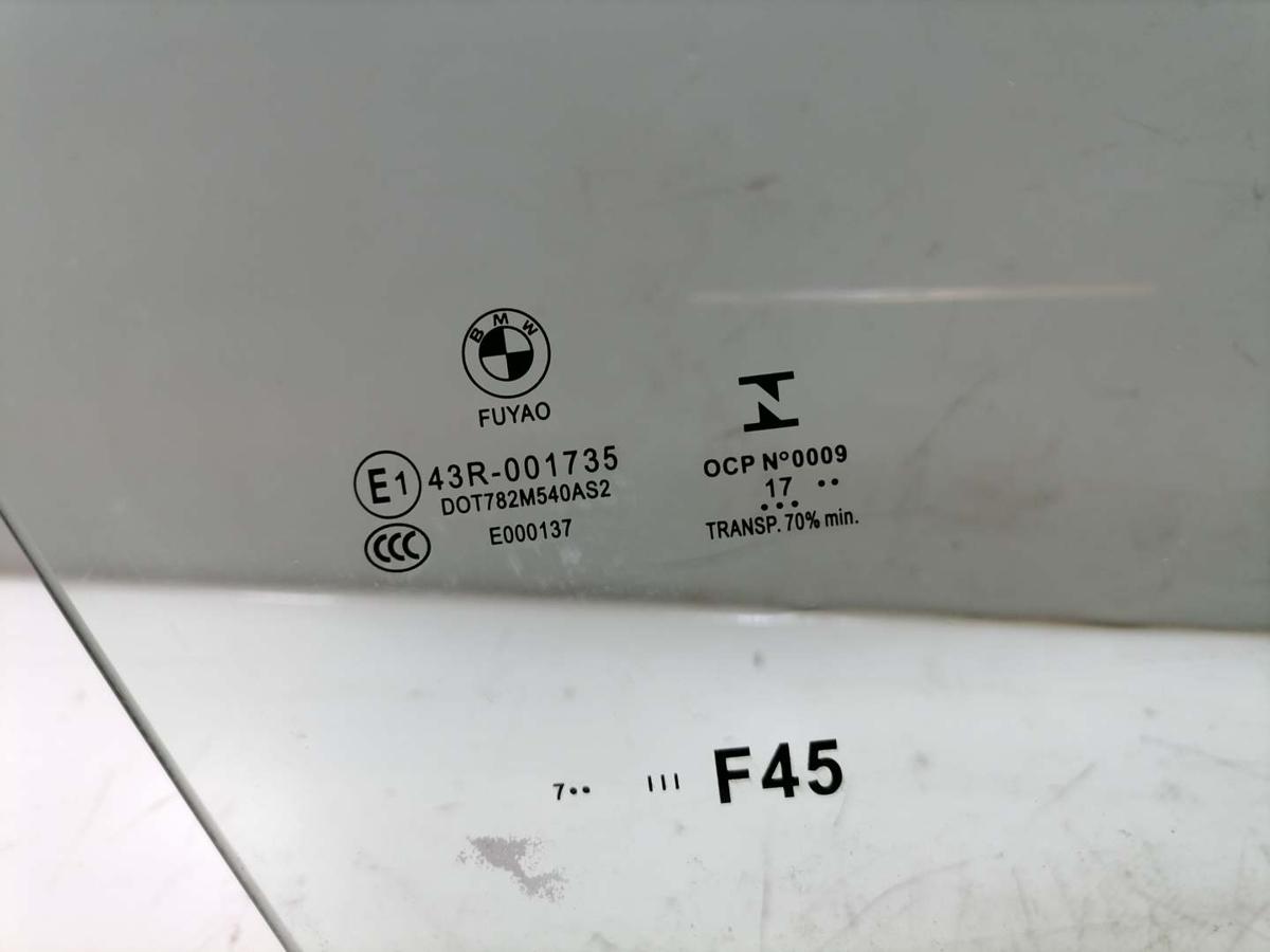 BMW 2er Active Tourer F45 Bj.2018 original T&uuml;rscheibe vorn rechts